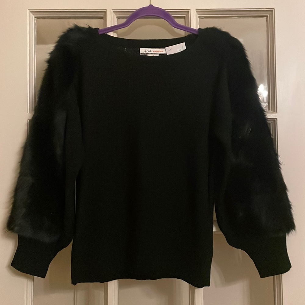 Flying Tomato Black Faux Fur Sleeve Sweater